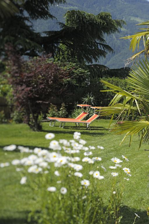Hotel Appartement Inge Tirolo Exterior photo